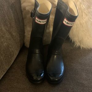 Short Black Classic Hunter Rainboots